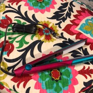 Brand New Bed Head crimper